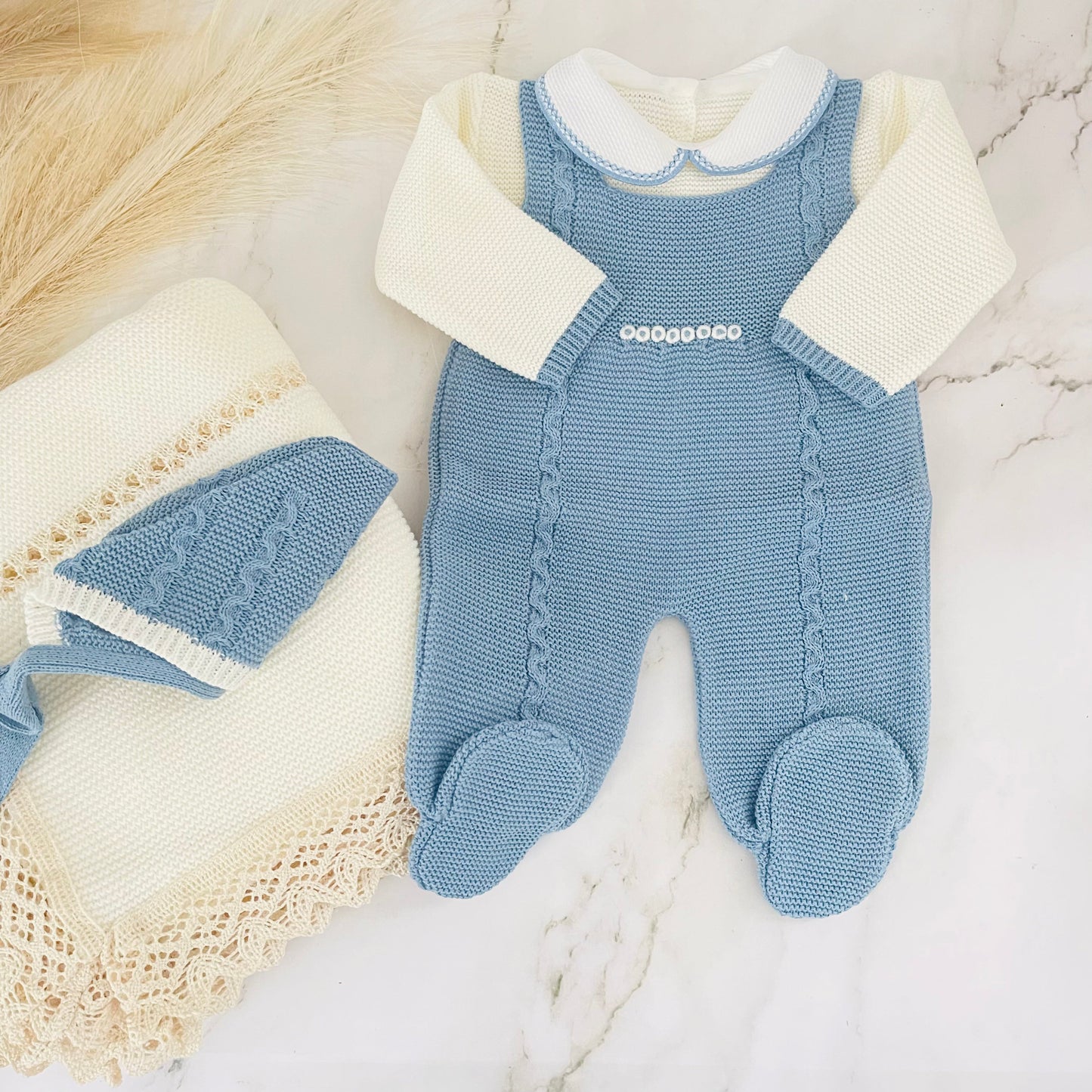 TURIN | Baby Boy Knitted Romper Luxury Box Deluxe box Baboxie With Ivory Blanket 