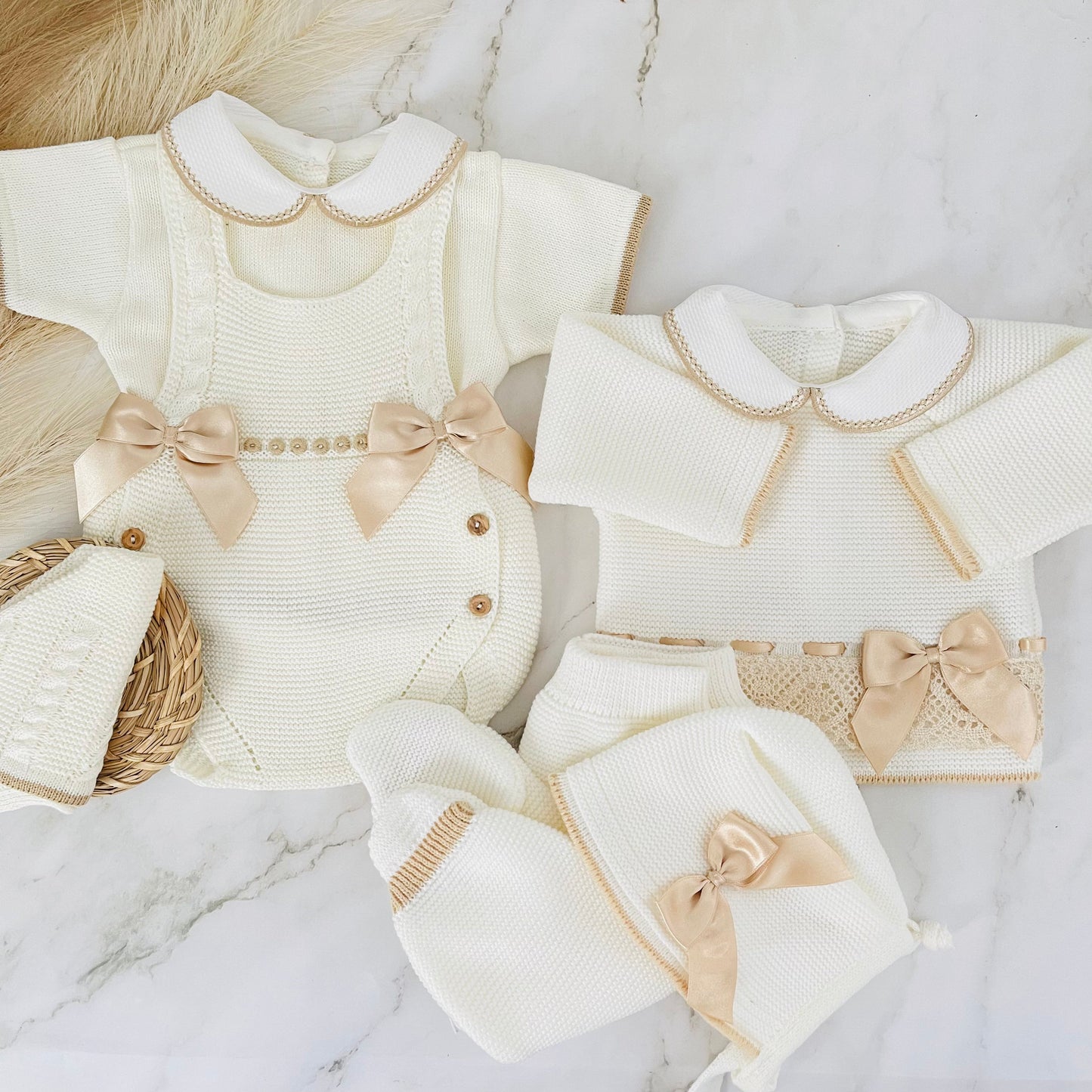 KASTORIA | Neutral Gender Baby Knitted Sets | Limited Edition Luxury box 2 set Baboxie 