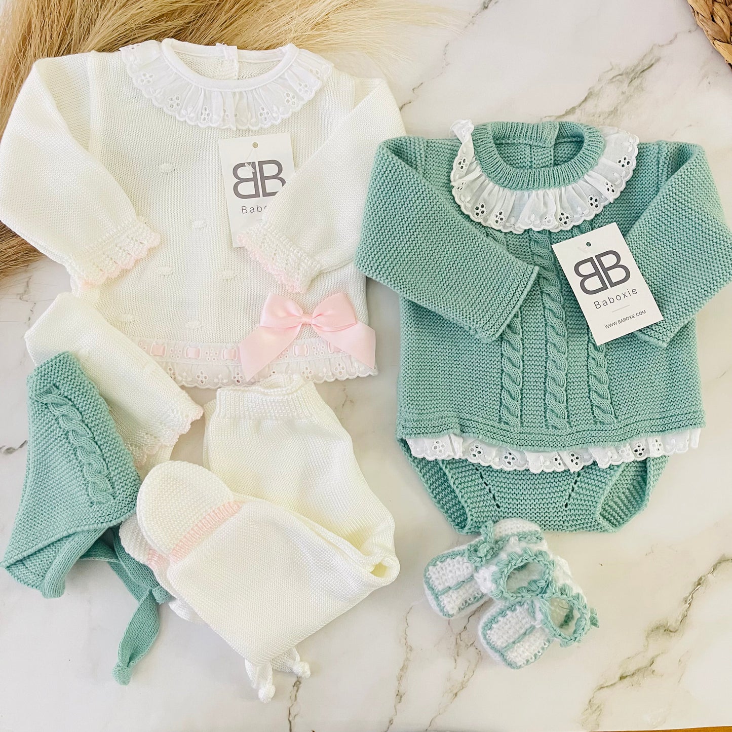 Baby Girl Knitted Set Luxury Box | SIENA Luxury box 2 set Baboxie 
